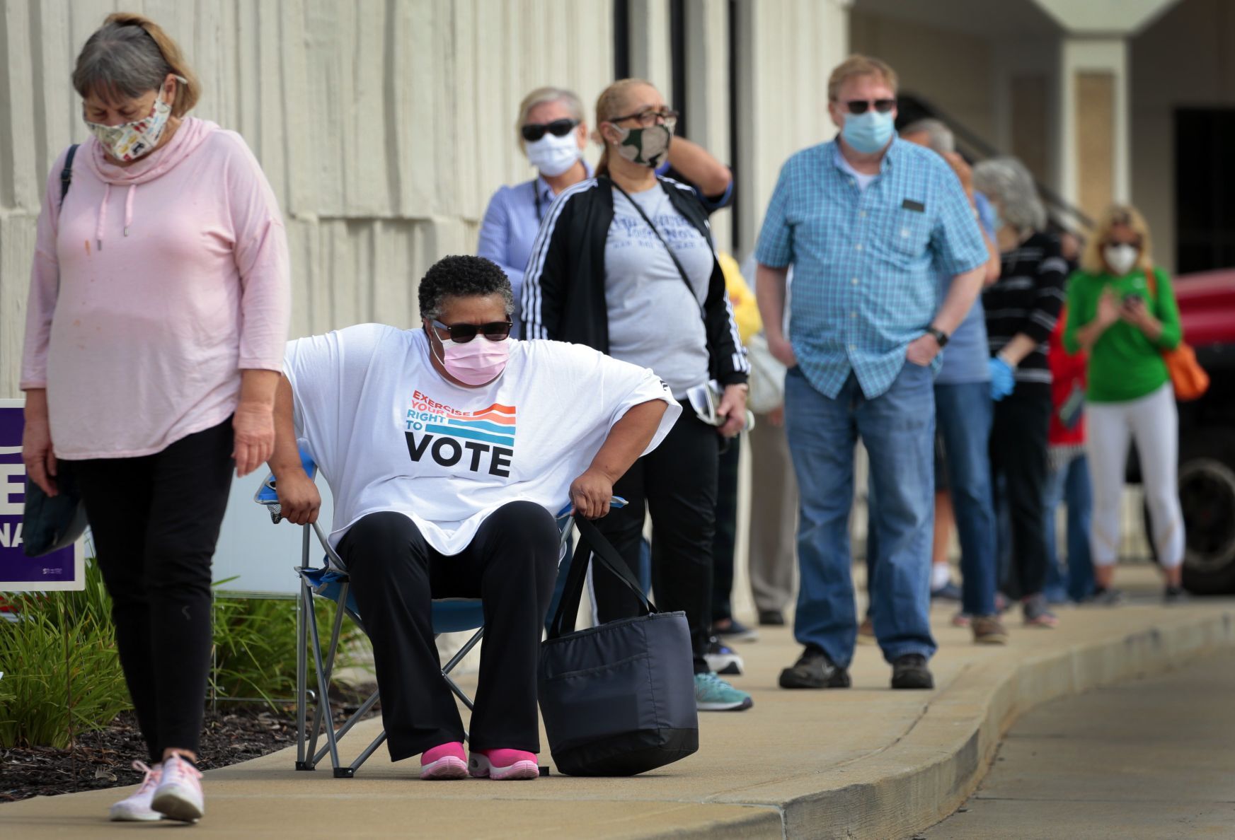 In-person absentee voting opens in Missouri